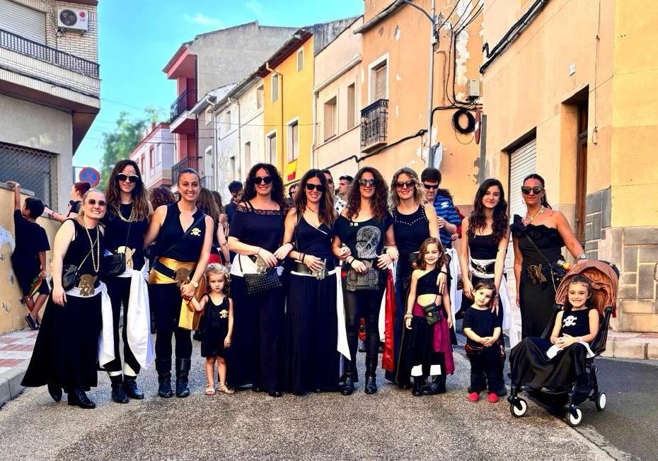 Traje nuevo batalla mujer